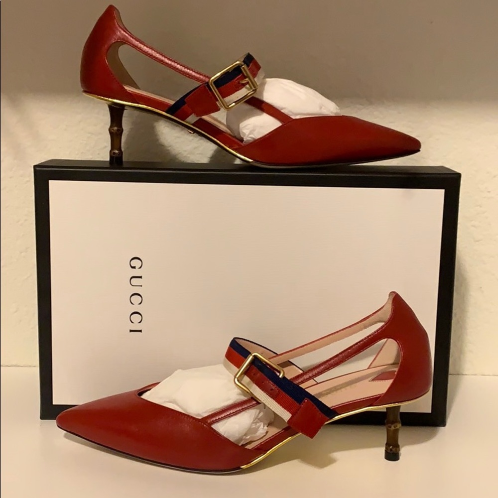Beautiful Gucci Bamboo leather pump shoe 381/2(9)